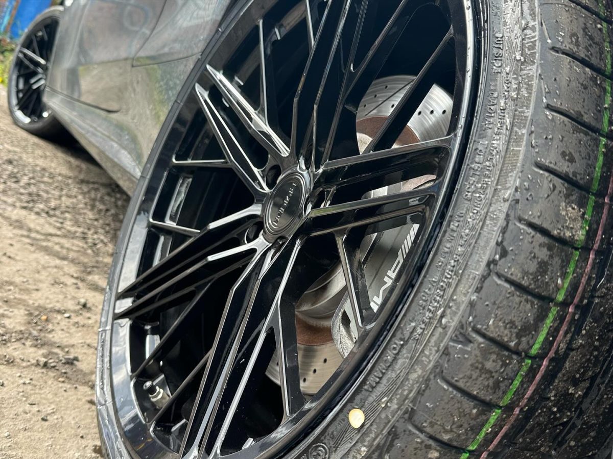 Mercedes C63 Coupe Riviera RF4 GB