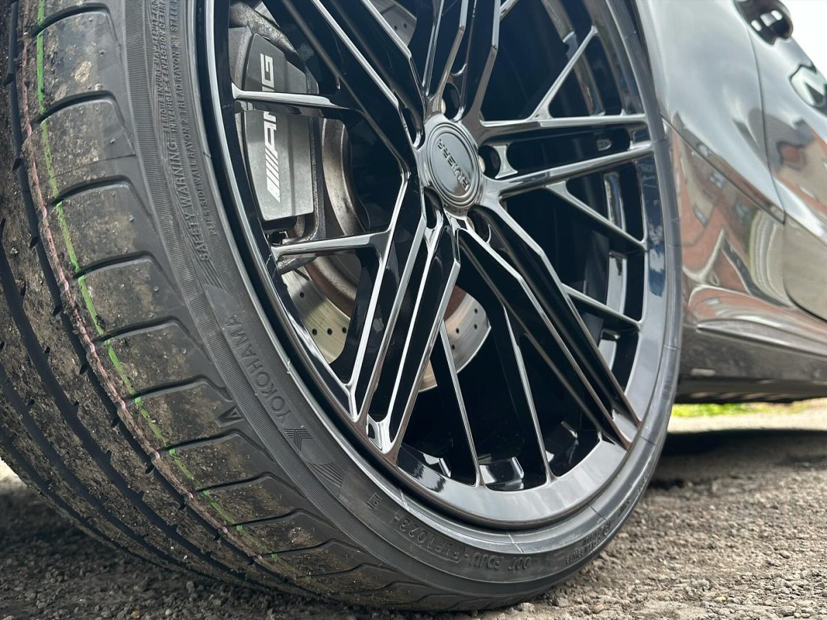 Mercedes C63 Coupe Riviera RF4 GB