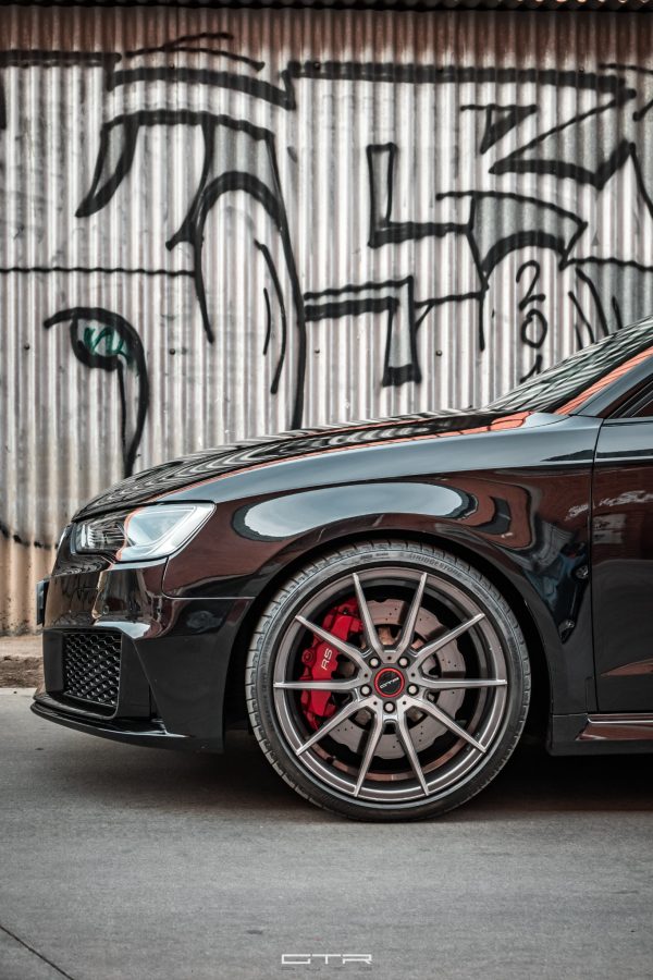 Audi RS3 8V Riviera RV193 CG