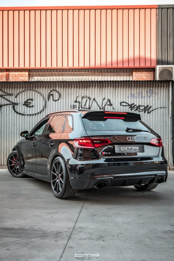 Audi RS3 8V Riviera RV193 CG