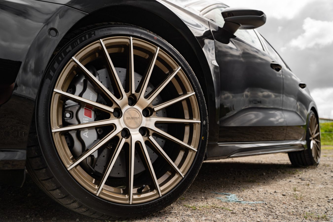 Audi-RS3-8Y-Riviera-RF105