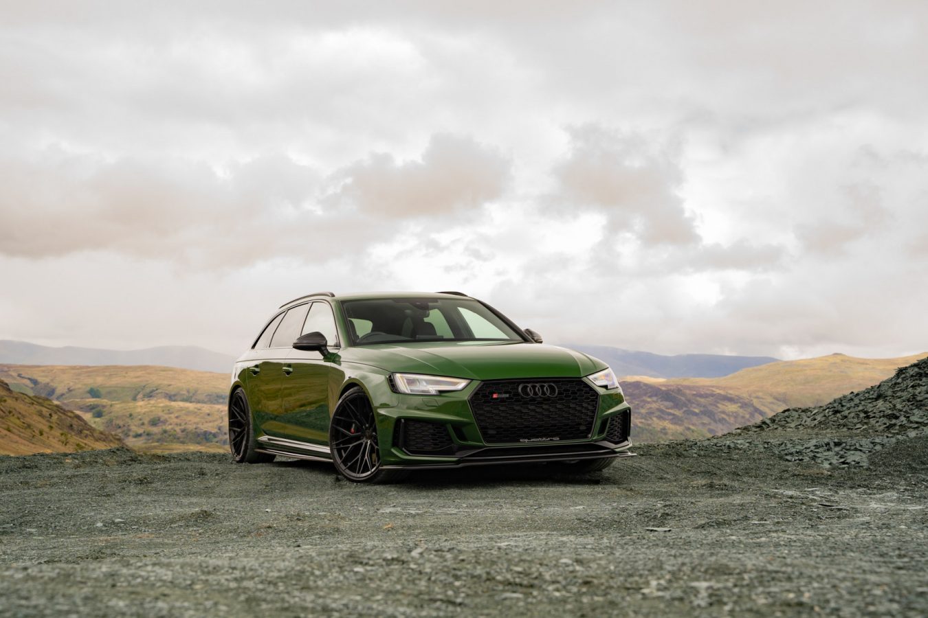 Audi-RS4-B9-Riviera-RF101-Flow-Formed-Alloy-Wheels