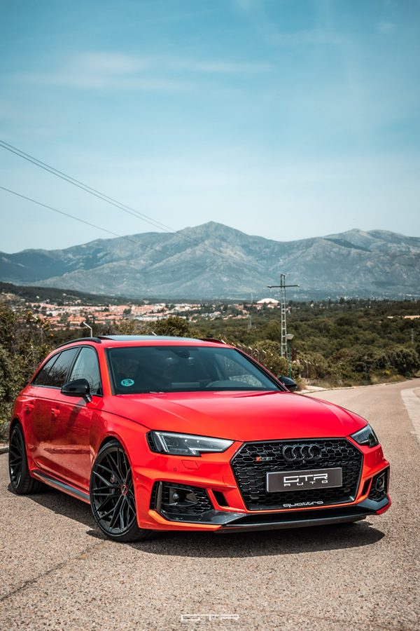 Audi RS4 B9 Riviera RF101 GB