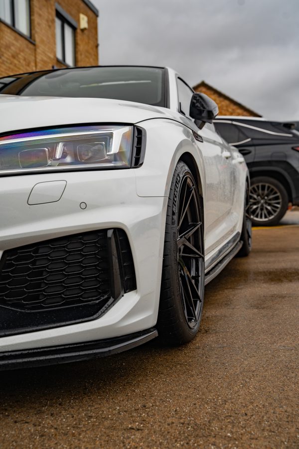 Audi RS5 B9 Riviera RF109 20x10 Gloss Black