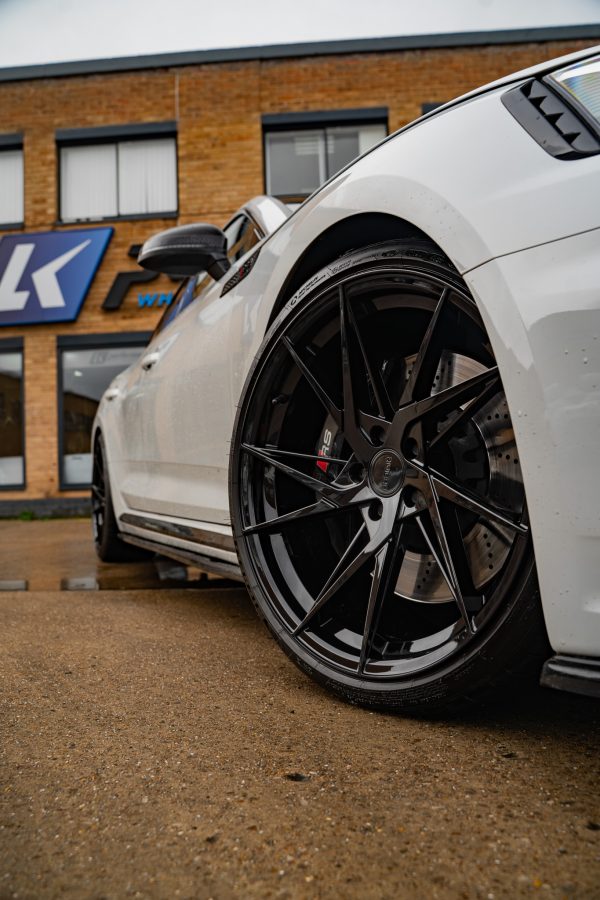 Audi RS5 B9 Riviera RF109 20x10 Gloss Black