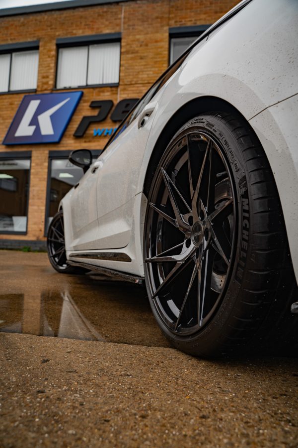 Audi RS5 B9 Riviera RF109 20x10 Gloss Black