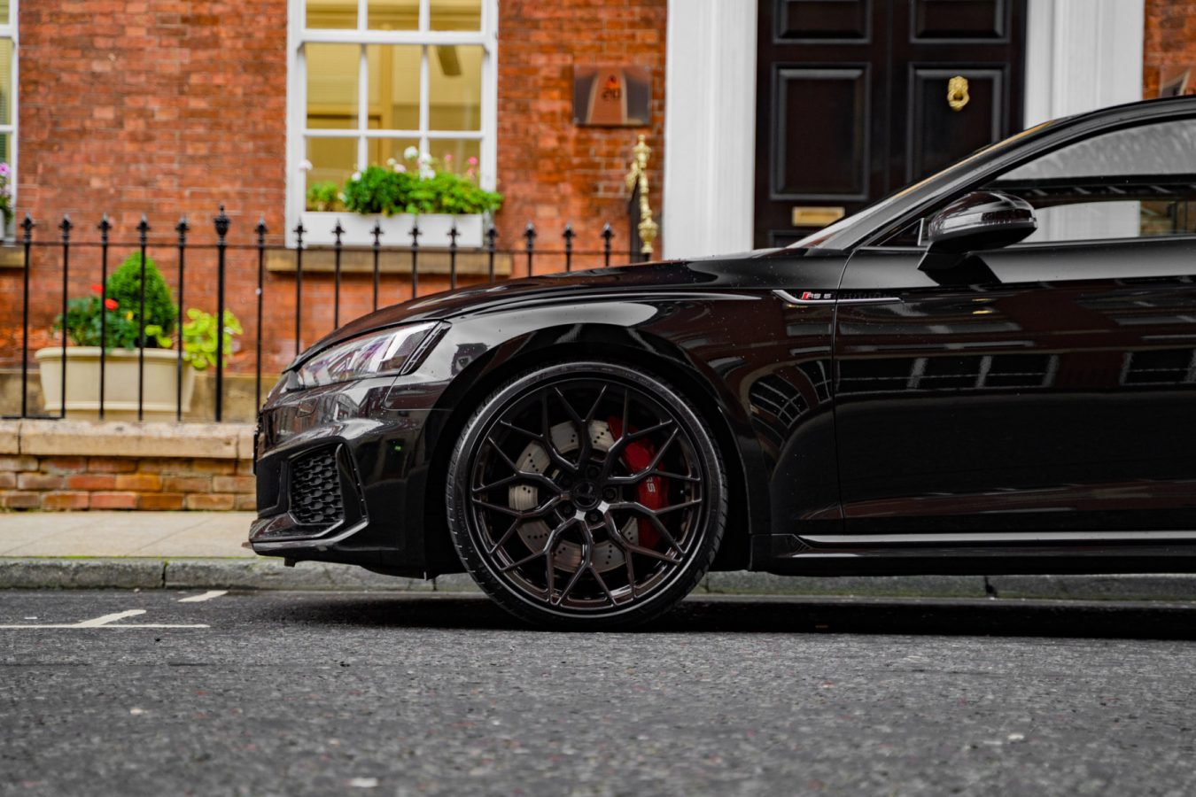 Audi-RS5-Riviera-RF108-Leeds-City-Centre