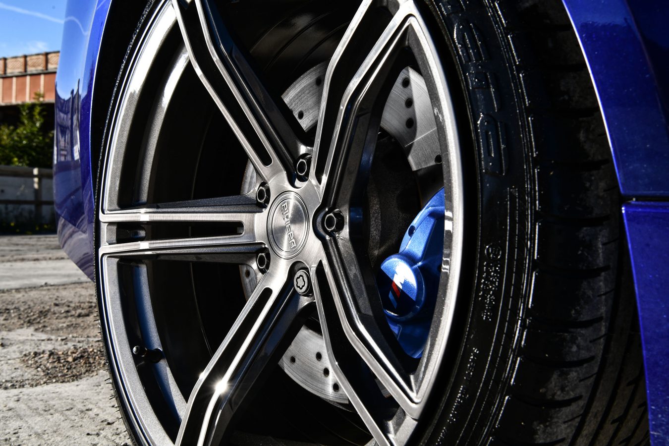 BMW M3 F80 Riviera RF103 Carbon Grigio