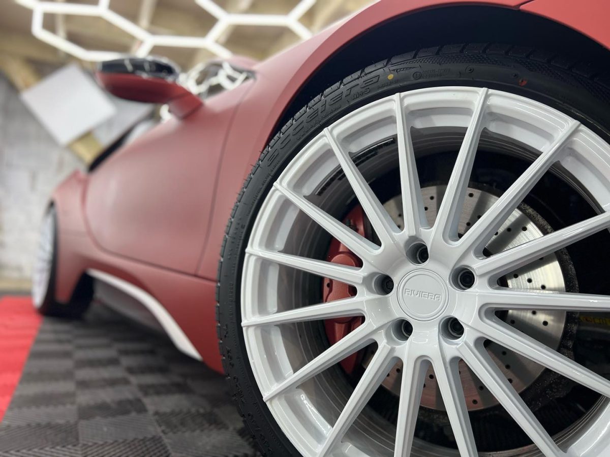 BMW i8 Riviera RF105 White