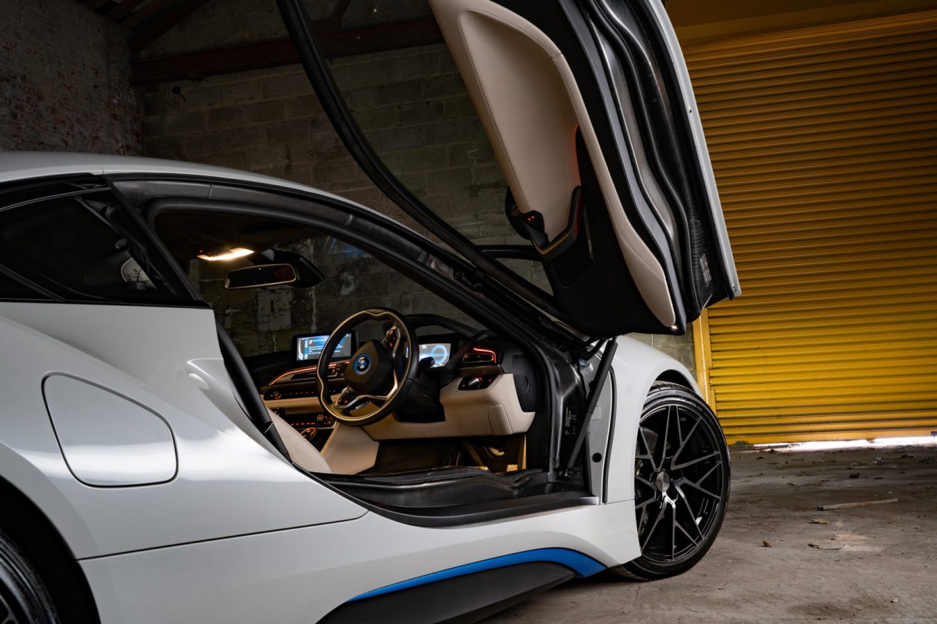 BMW-i8-Riviera-RF106-Flow-Formed-Alloy-Wheels