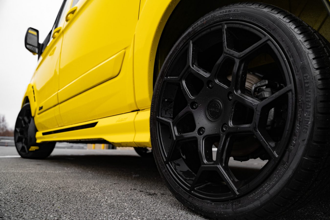 Ford-Transit-Custom-MSRT-Riviera-RTR