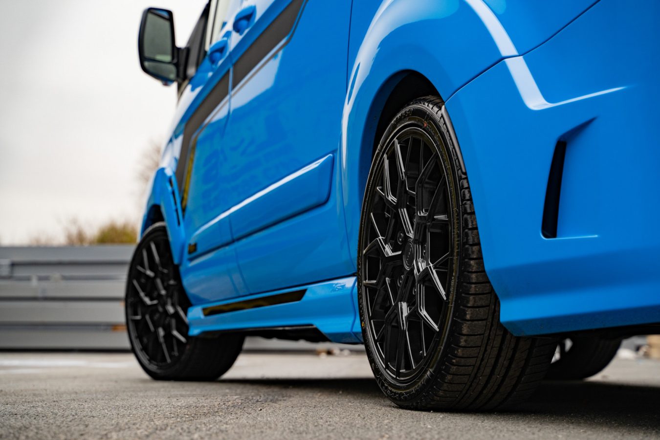 Ford-Transit-Custom-MSRT-Riviera-RTX