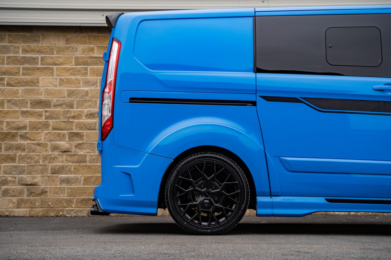 Ford-Transit-Custom-MSRT-Riviera-RTX