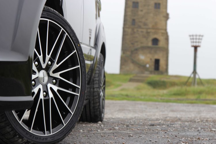 Ford Transit Custom Riviera RTS Black Polished