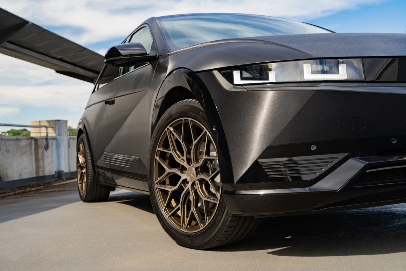 Hyundai-Ioniq-Project-45-Riviera-RF108