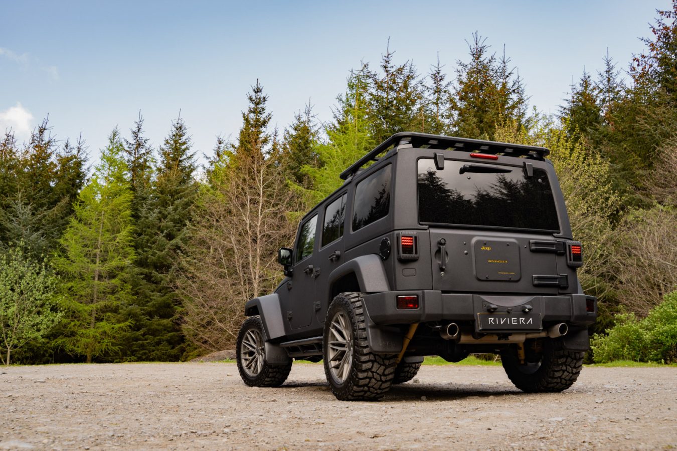 Jeep-Wrangler-Rubicon-Riviera-RF101