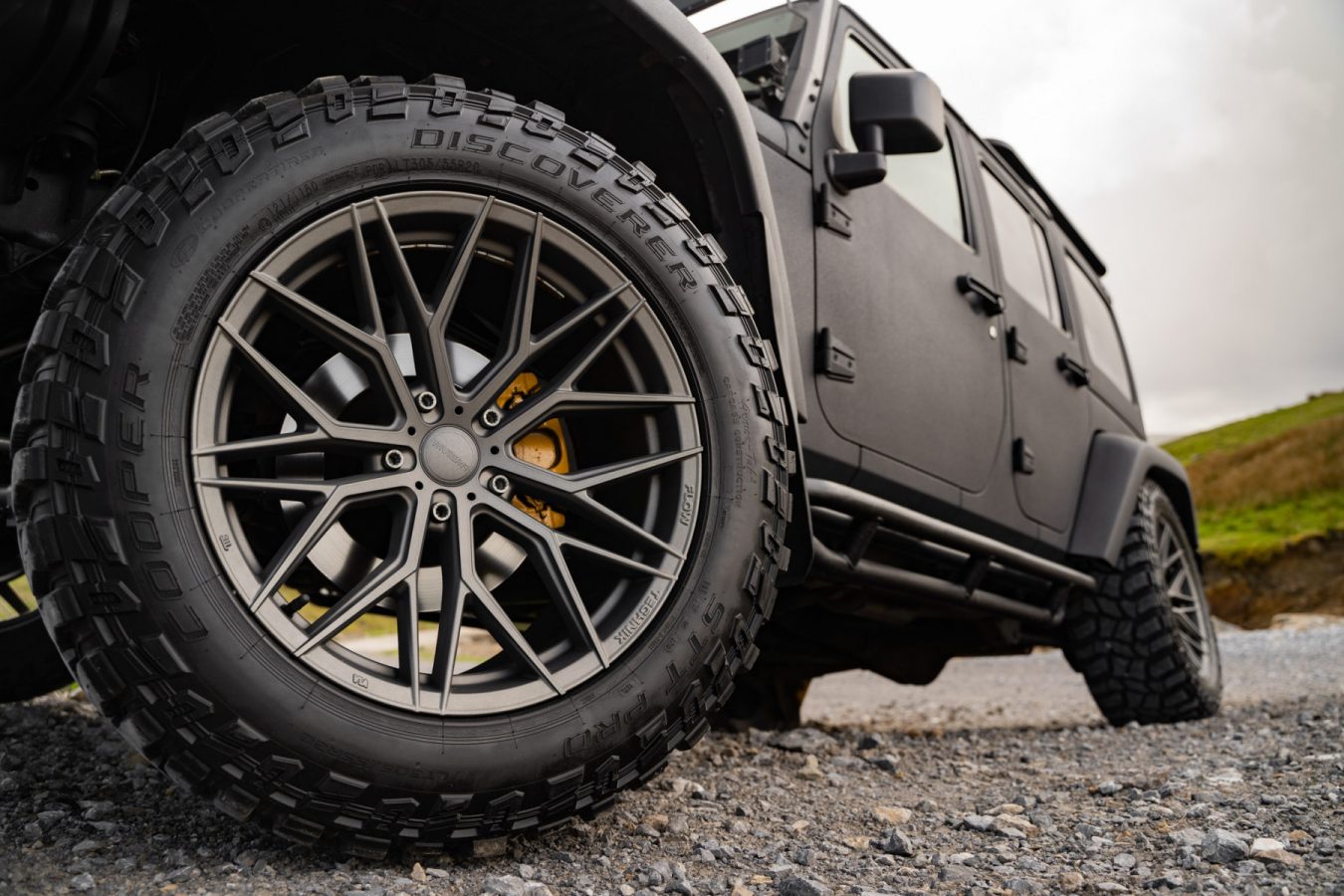 Jeep-Wrangler-Rubicon-Riviera-RF101