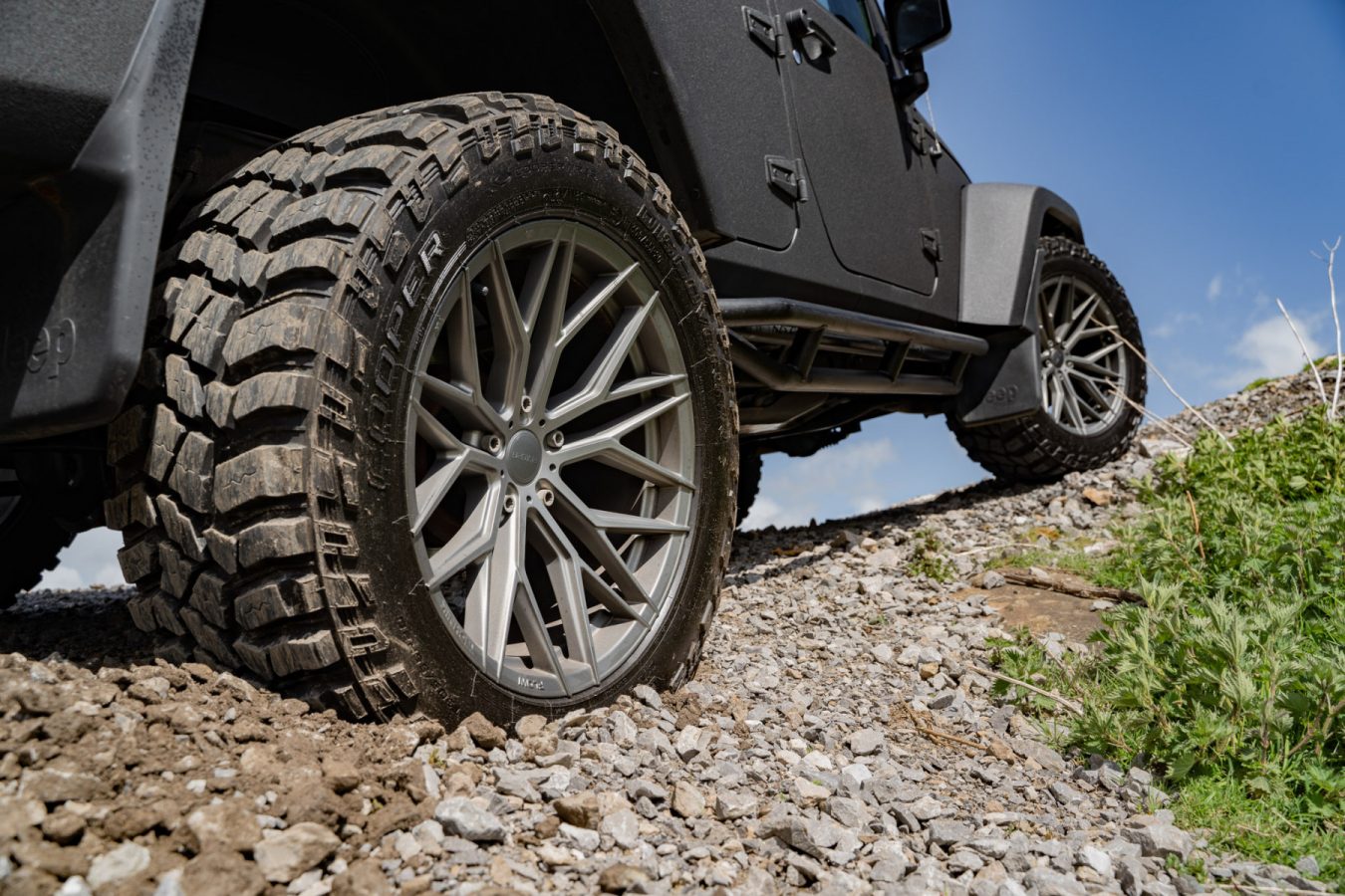 Jeep-Wrangler-Rubicon-Riviera-RF101