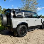 Land Rover Defender 110 P400 Riviera RXS5 GB