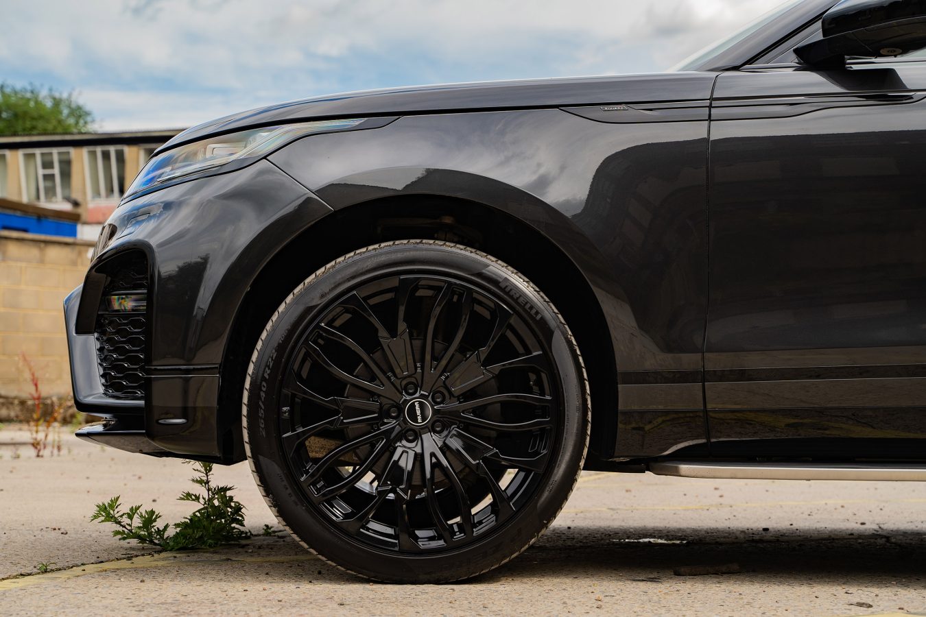 Range Rover Velar Riviera RV134