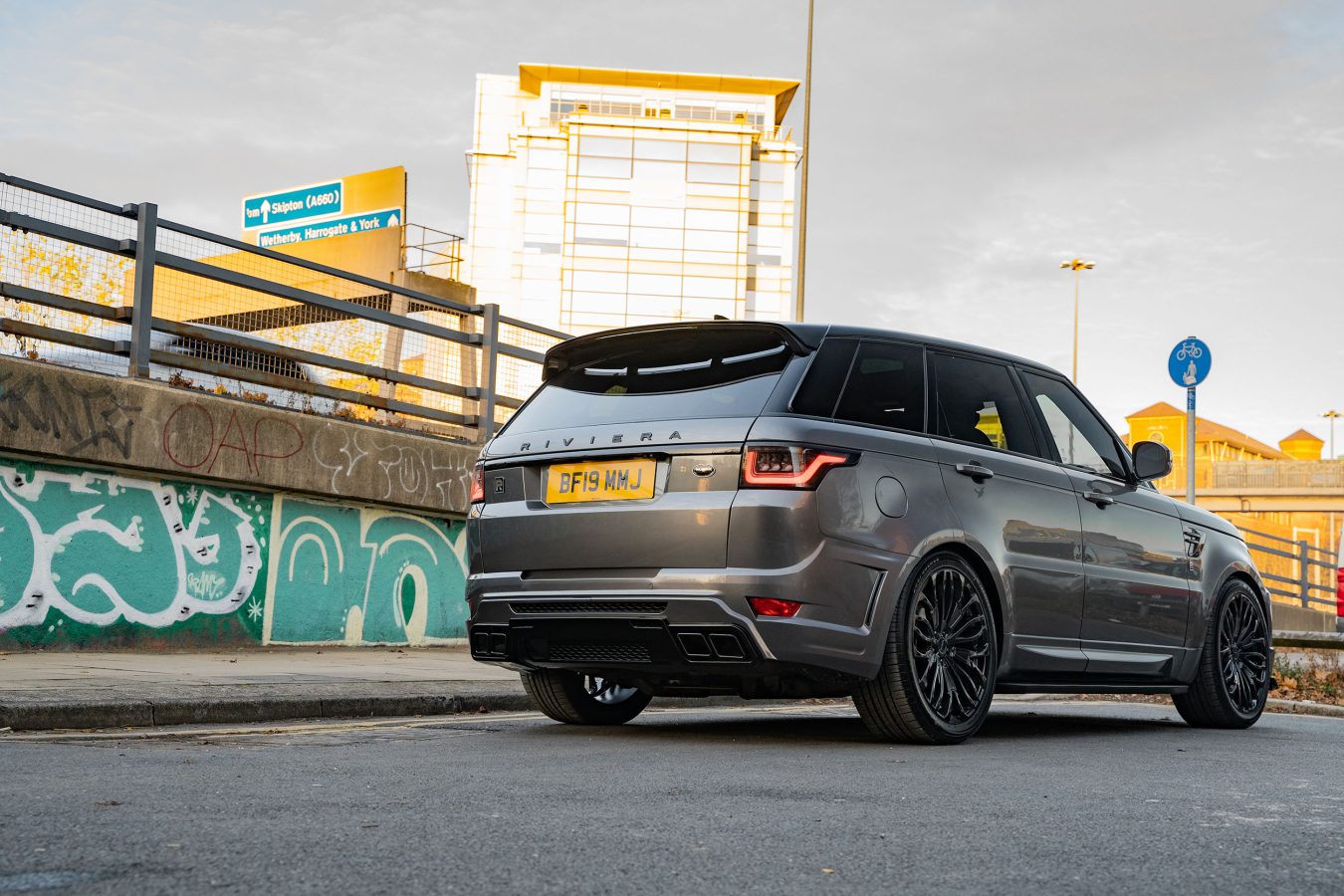 Range Rover Velar Riviera RV134