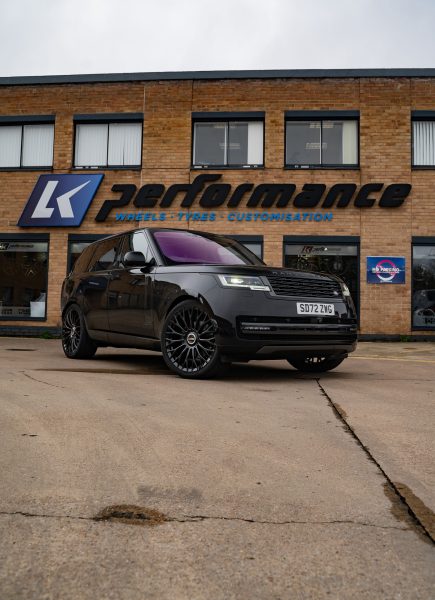 Range Rover Vogue L460 Riviera FG4 Gloss Black