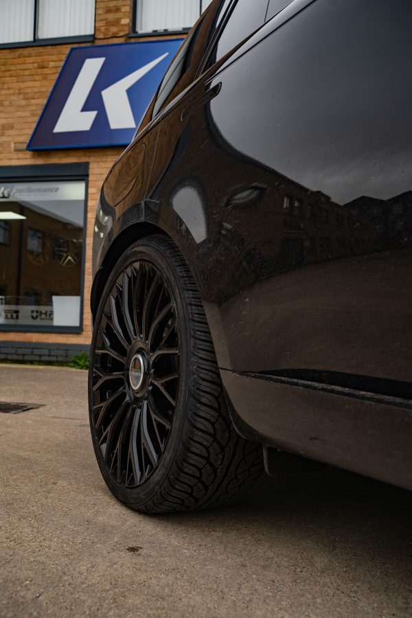 Range Rover Vogue L460 Riviera FG4 Gloss Black