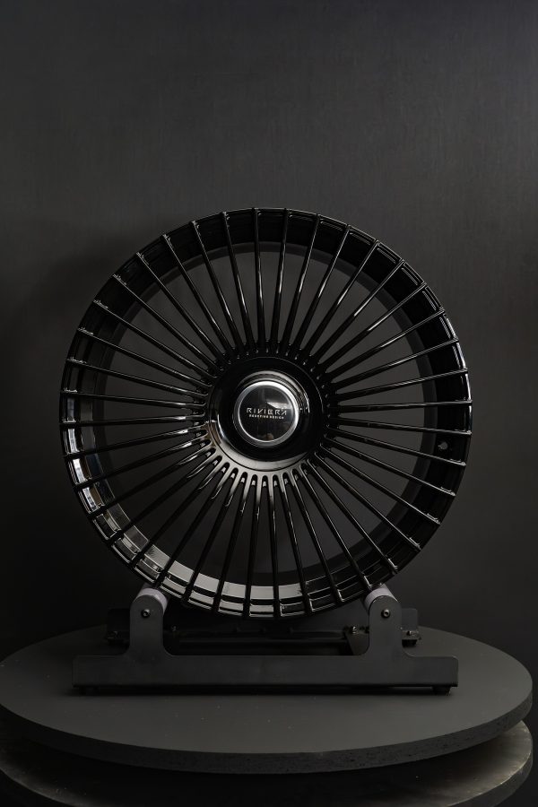 Riviera Forged FG3 24x10 Gloss Black