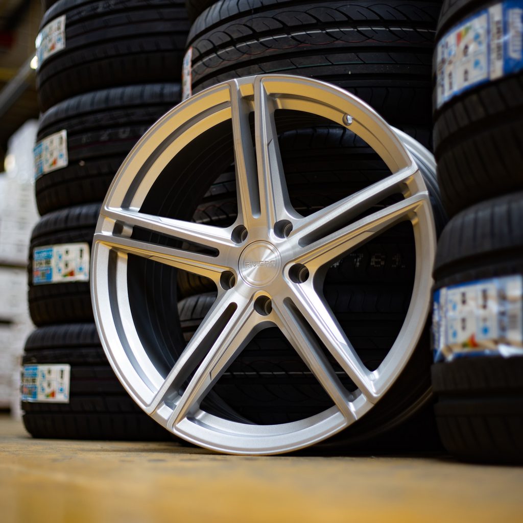 Riviera RF103 Flow Formed Alloy Wheel