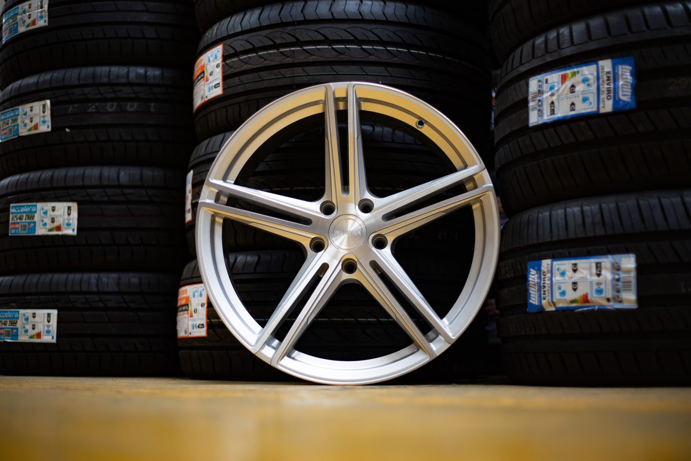 Riviera RF103 Flow Formed Alloy Wheel