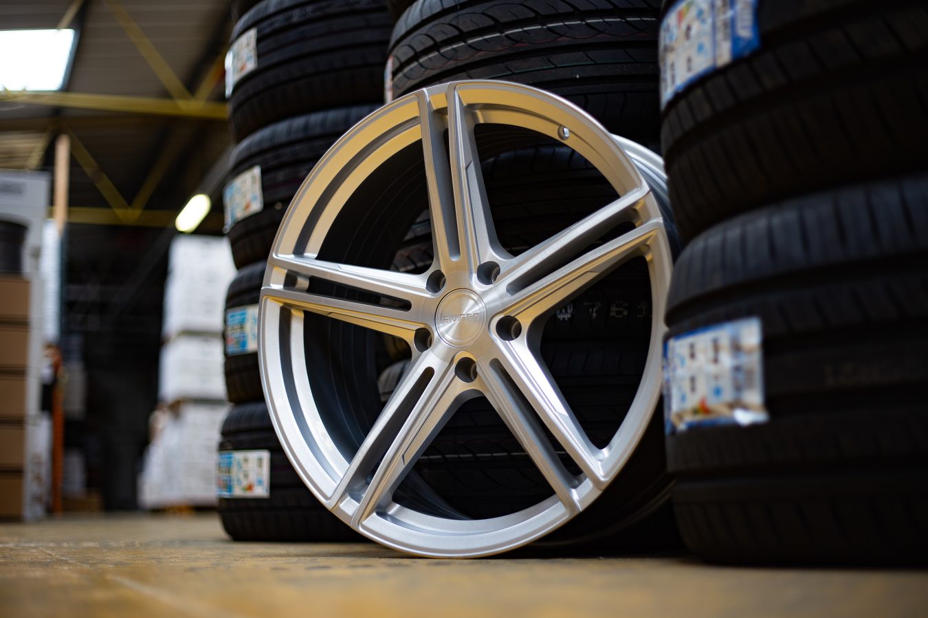 Riviera RF103 Flow Formed Alloy Wheel