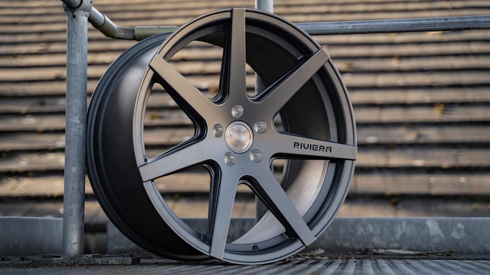 Riviera RV177 Matt Gunmetal