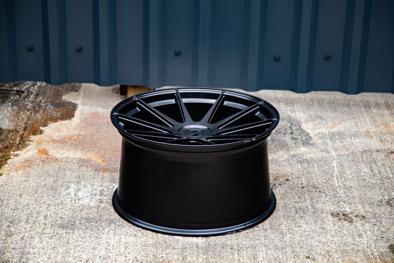 Riviera RV194 20x11 Deep Concave Madness