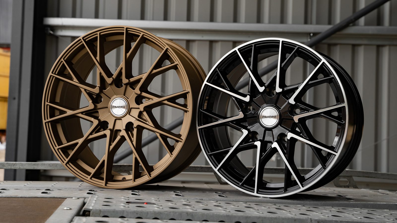 Riviera RV197 Transit