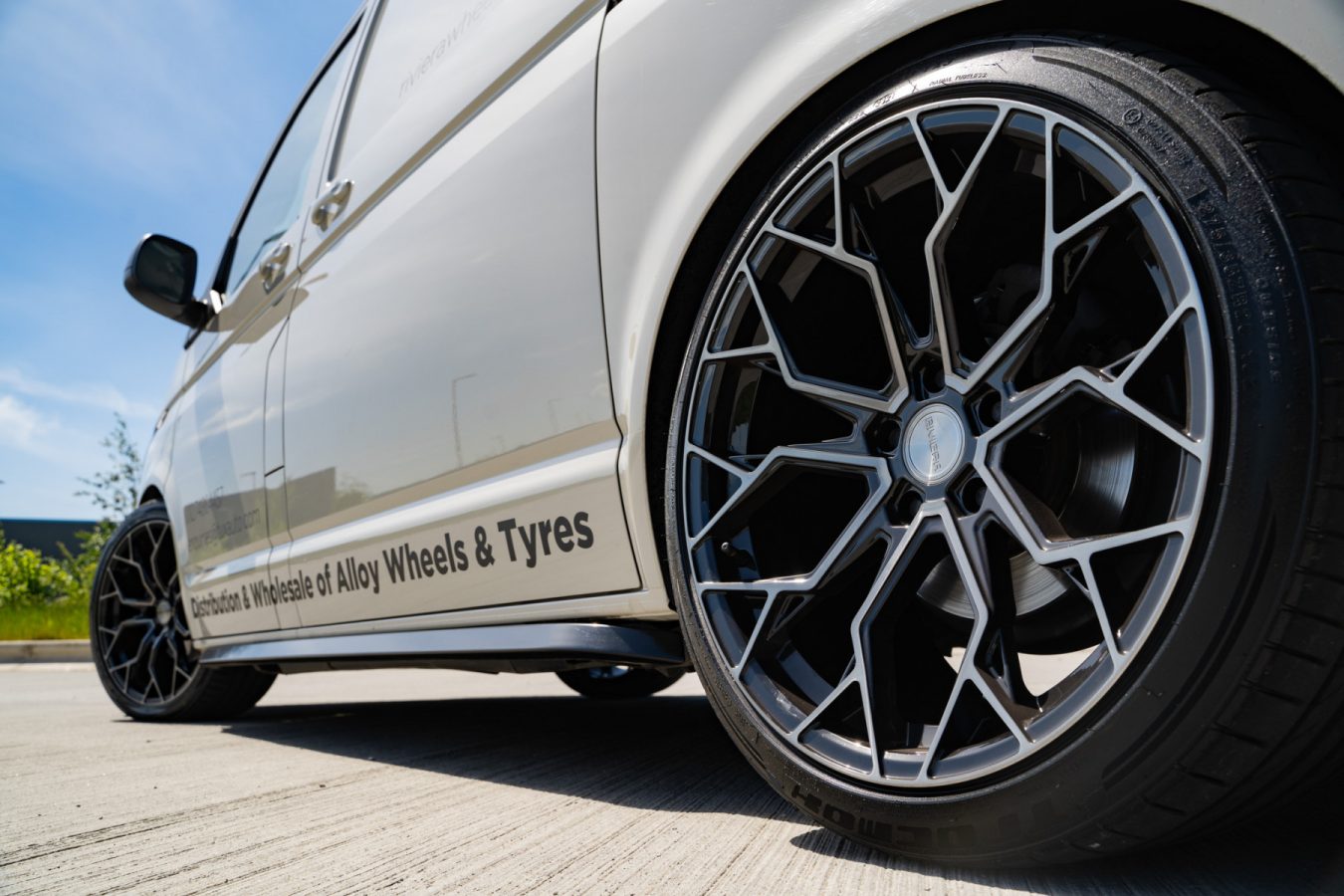 VW-Transporter-Riviera-RF5