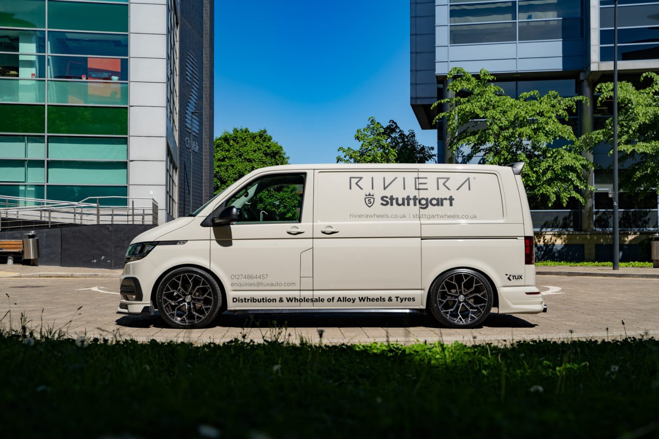 VW-Transporter-Riviera-RF5