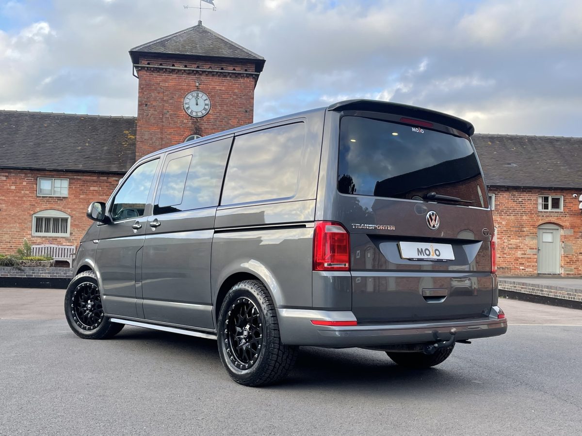 VW Transporter T6 Riviera RXS1