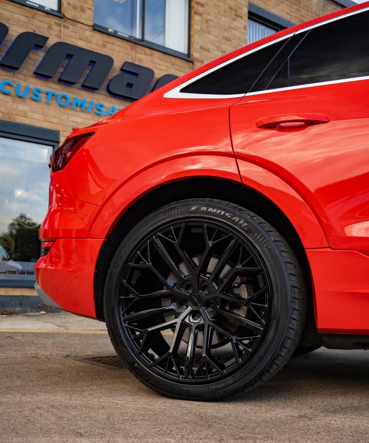 AUDI E-TRON SPORTBACK QUATTRO S LINE 55 Riviera RV198 Gloss Black