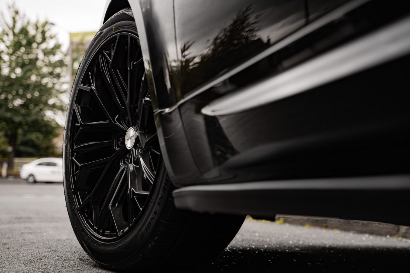 Range-Rover-Sport-RV198-Wheels-Riviera-Bespoke-RV4-Styling-Kit