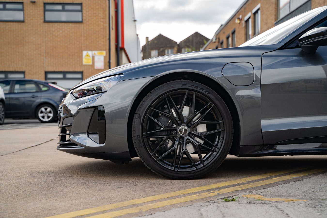 Audi E-Tron Riviera RF101 GB