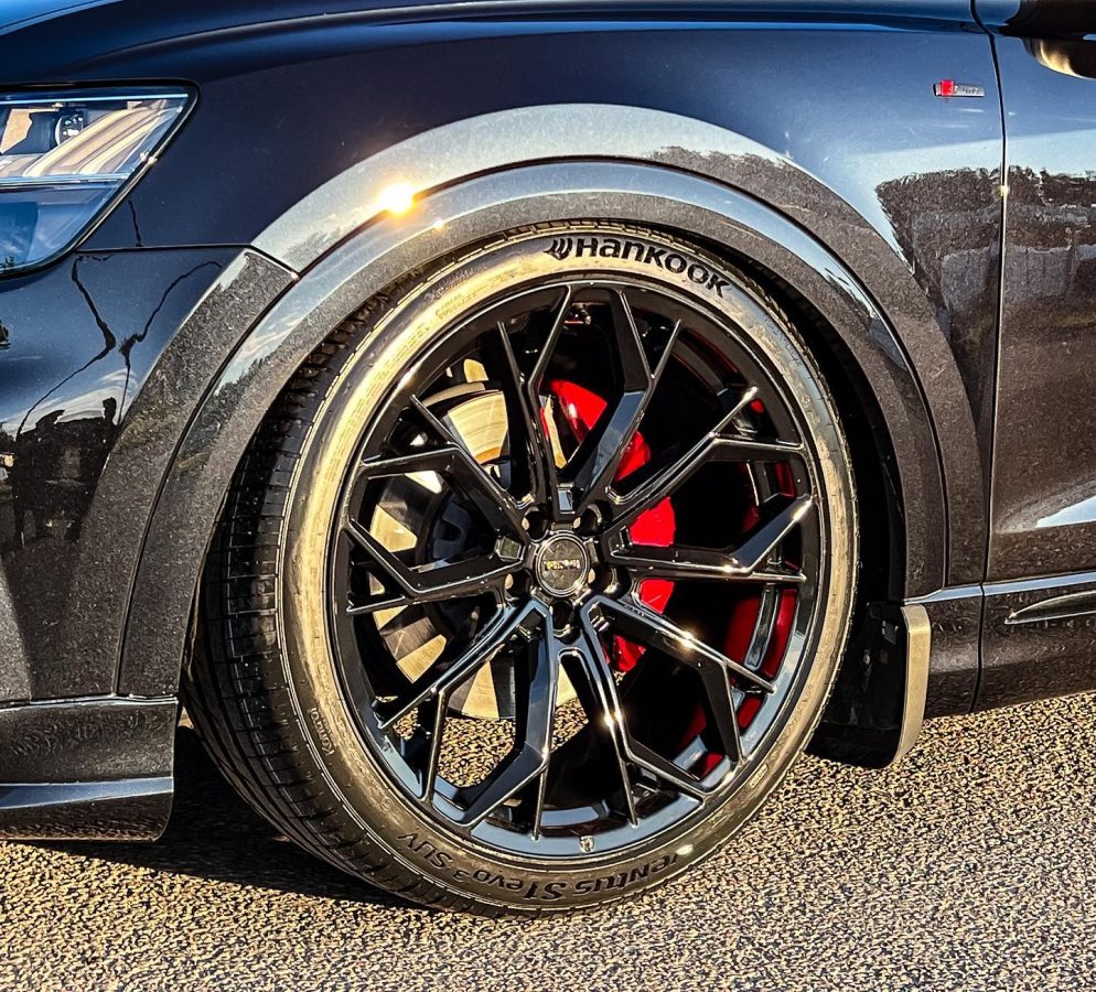 Audi Q8 Riviera RV133 GB