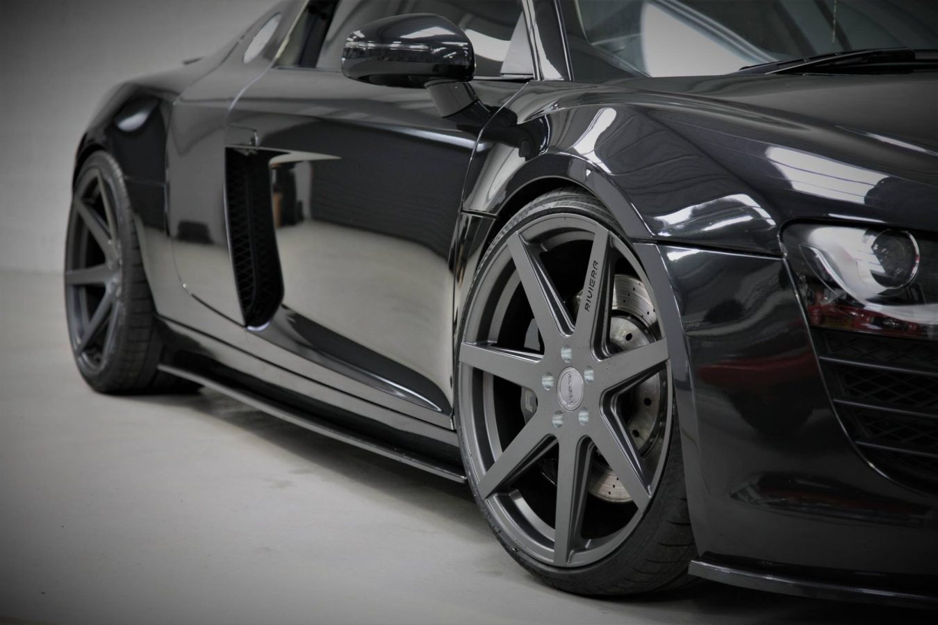 Audi R8 Gen 1 Riviera RV177 MB