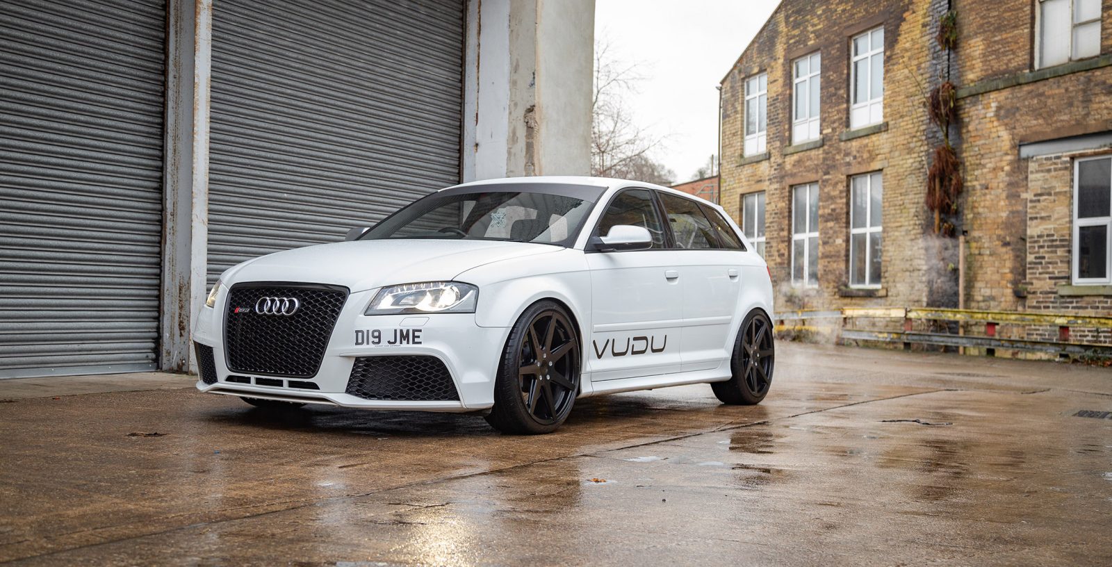 Audi RS3 8P Riviera RV177 MB Jamie FYD