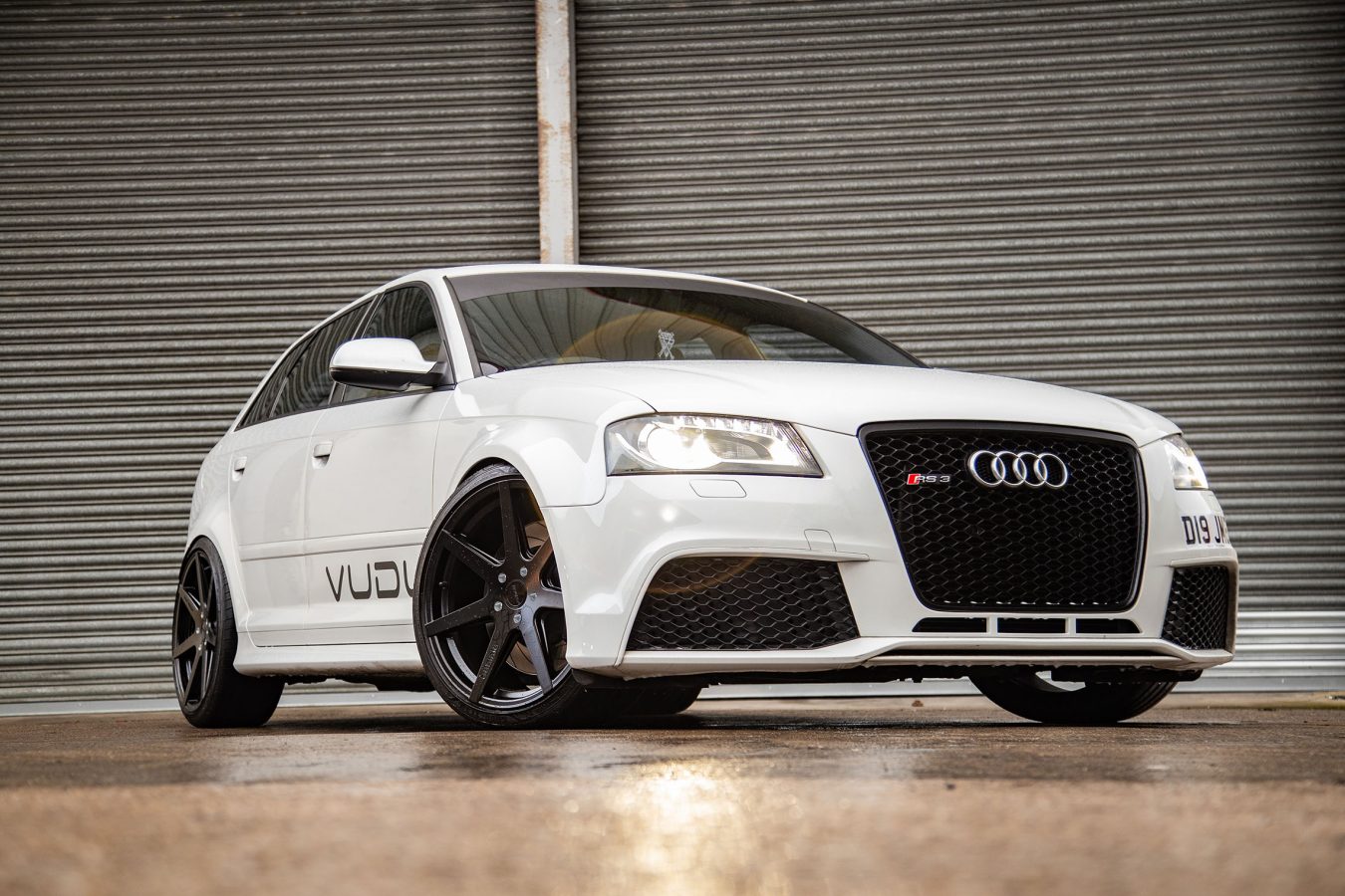 Audi RS3 8P Riviera RV177 MB Jamie FYD