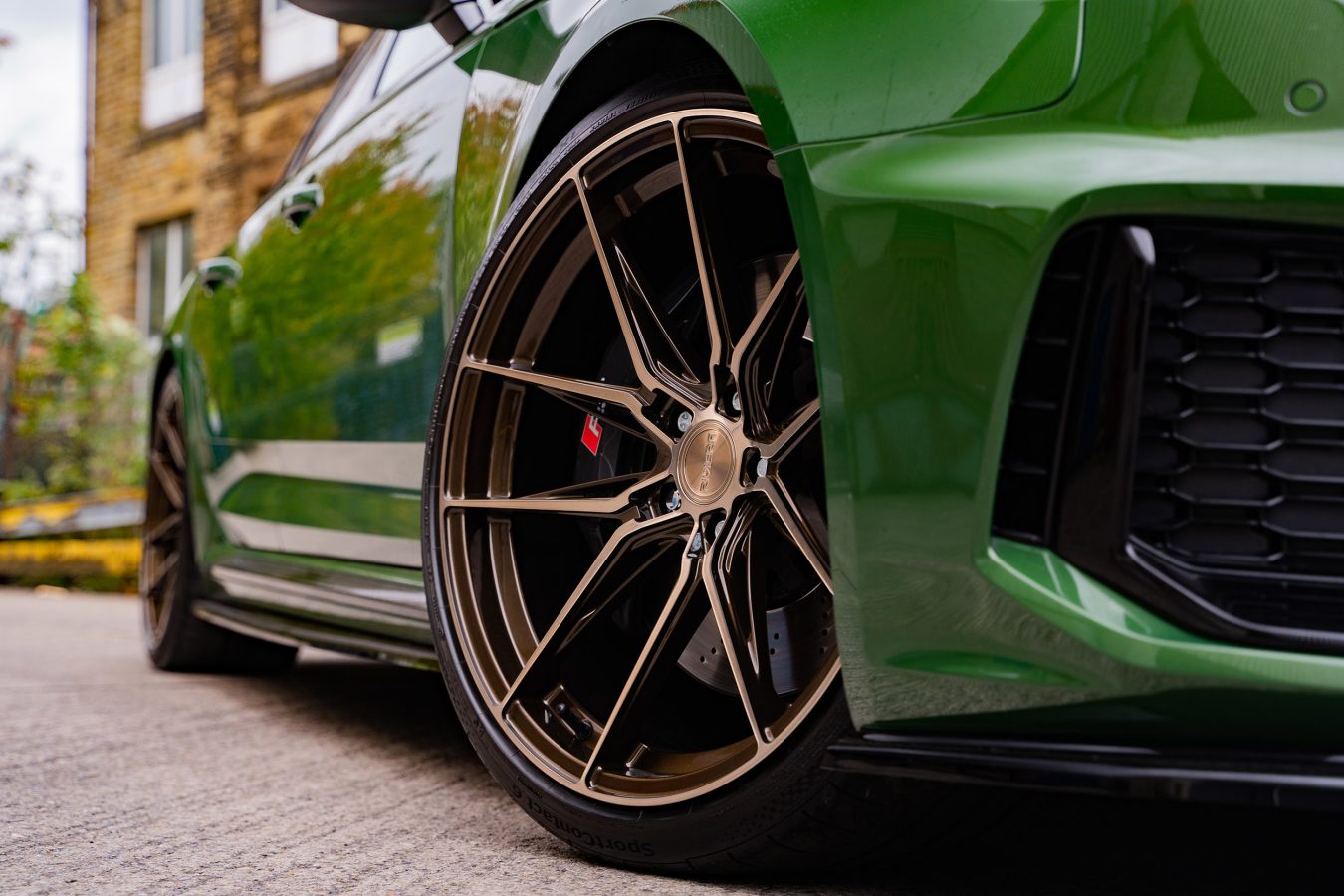 Audi RS4 B9 Riviera RF107