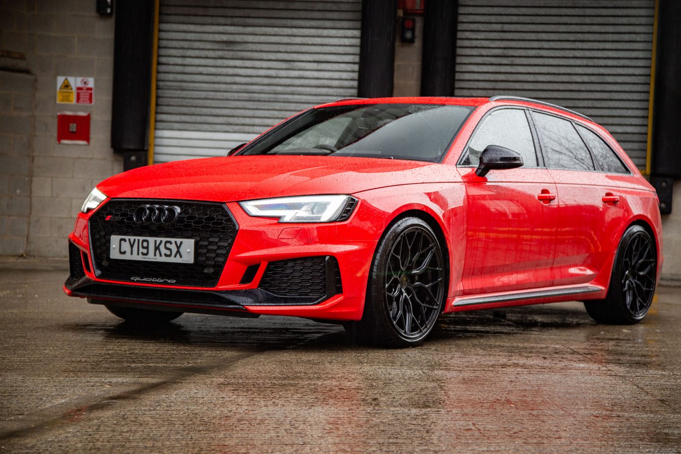 Audi RS4 B9 Riviera RF108