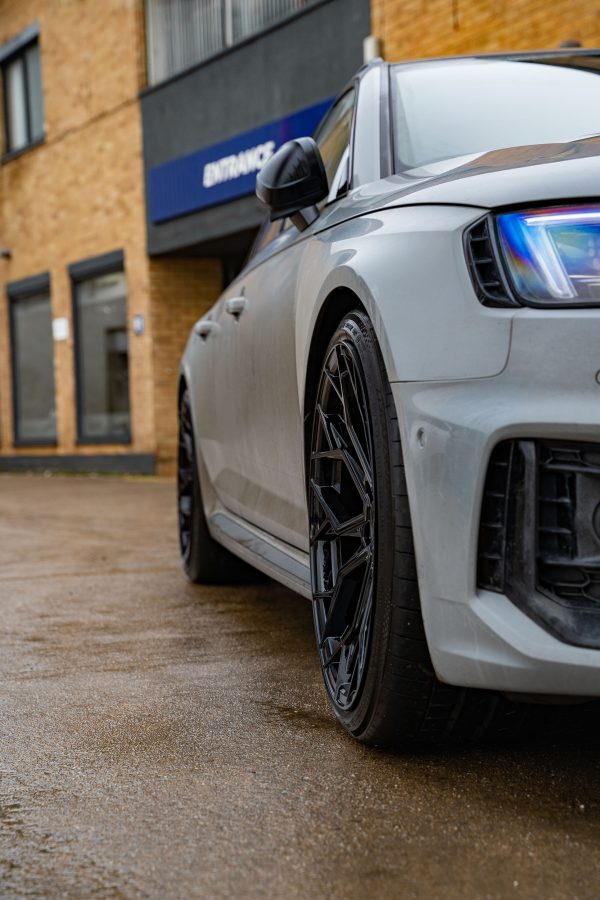 Audi RS4 Riviera RF5