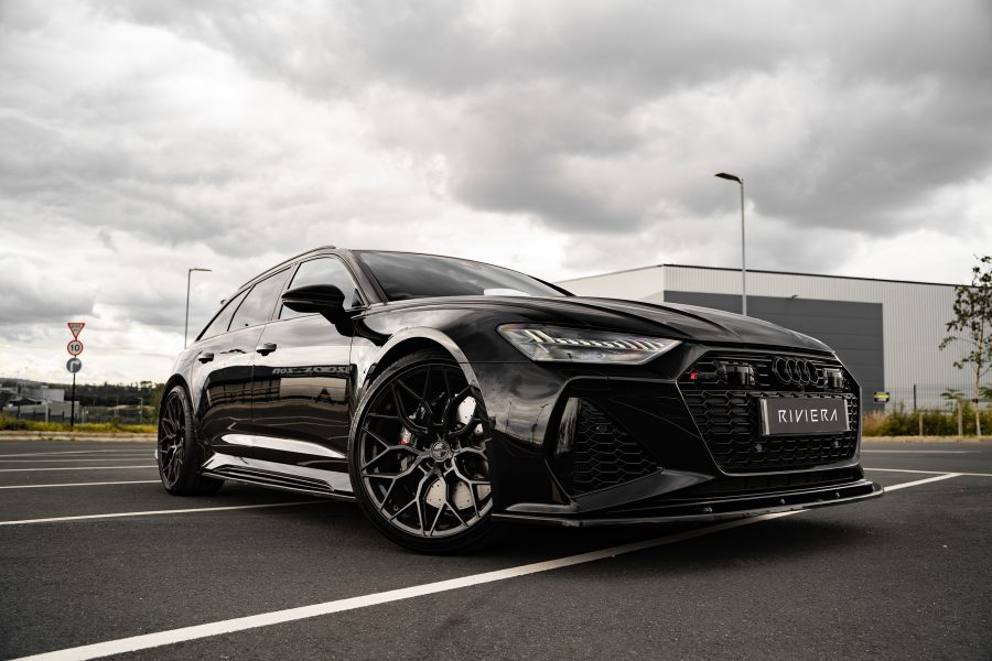 Audi RS6 C8 Riviera RF108 Black on Black