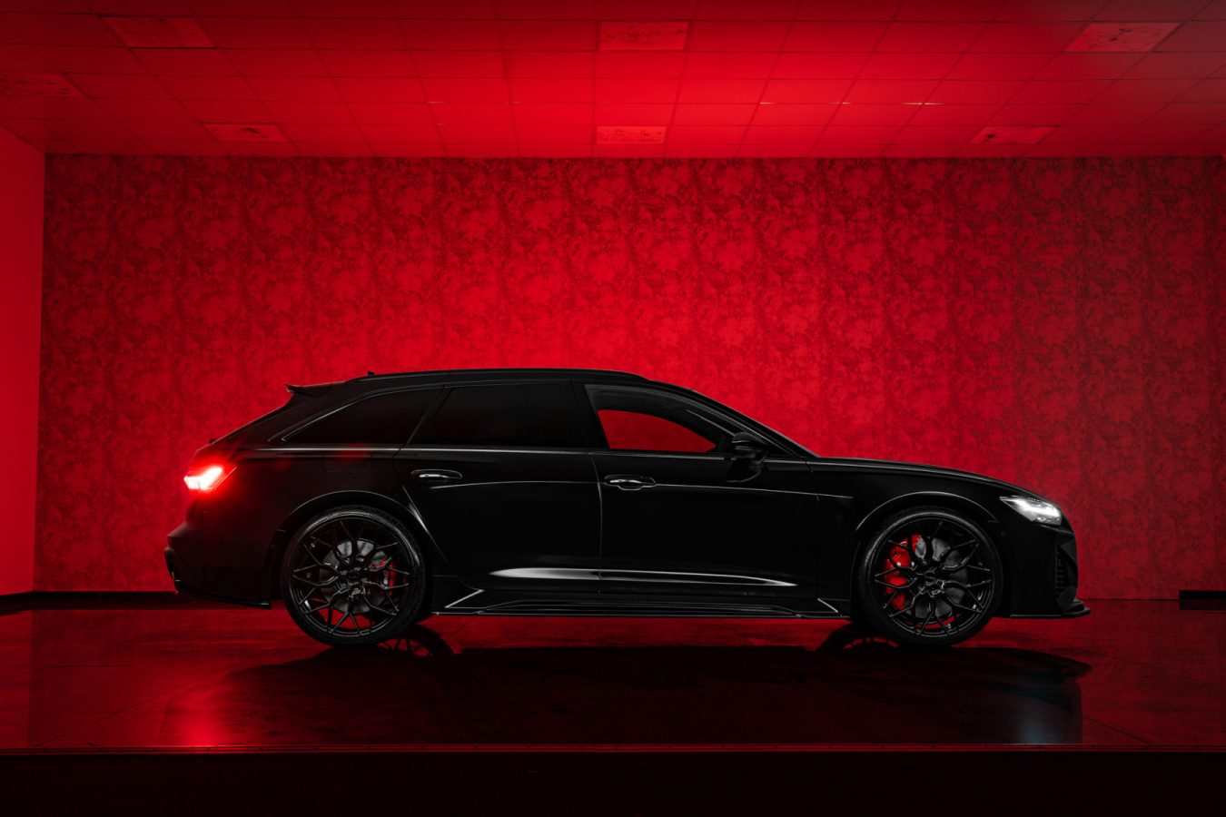 Audi-RS6-C8-Riviera-RF108-Gloss-Black