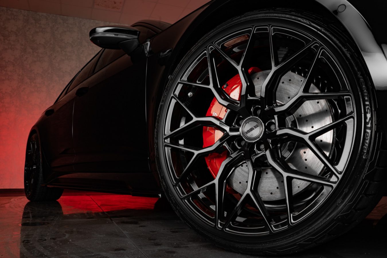 Audi-RS6-C8-Riviera-RF108-Gloss-Black